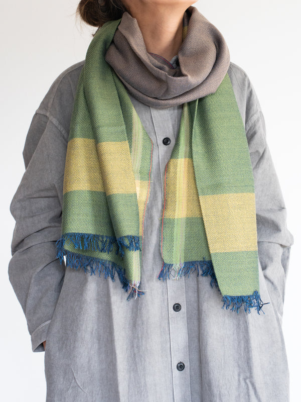 STANDARD / THREE-TONE MERINO WOOL SHAWL