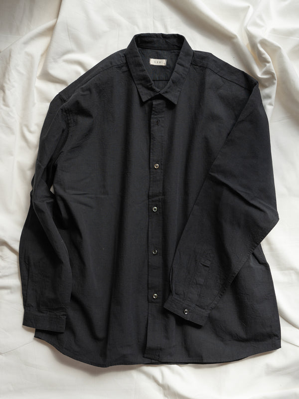 UNISEX / BLACK WIDE SHIRT