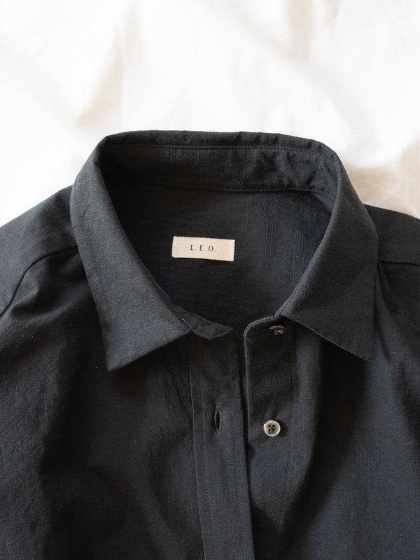 WOMEN’S RELAXED SHIRT - LONG SLEEVE