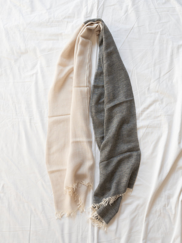 STANDARD / TWO-TONE LINEN SHAWL