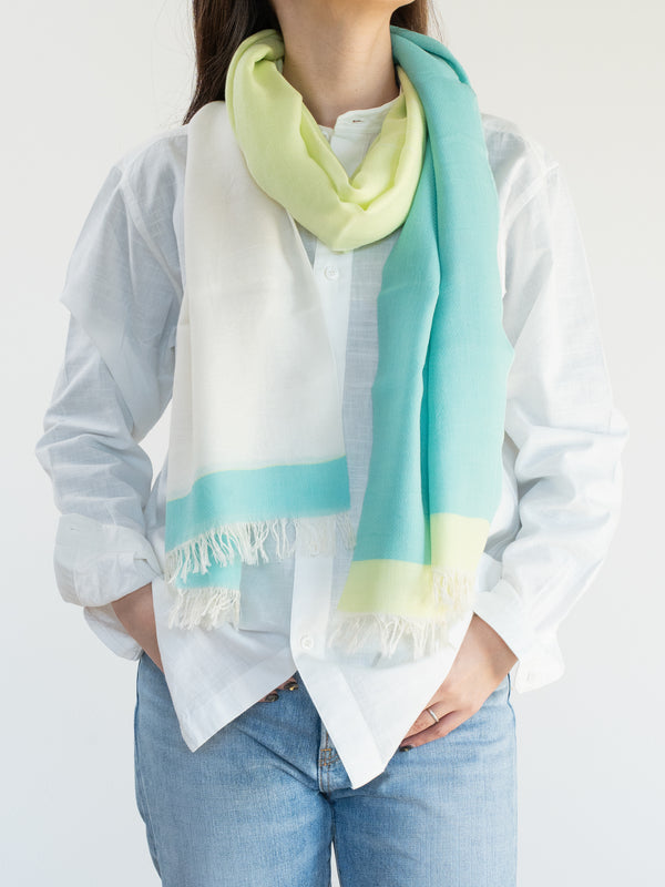 STANDARD / GRADIENT WEAVE COTTON SHAWL