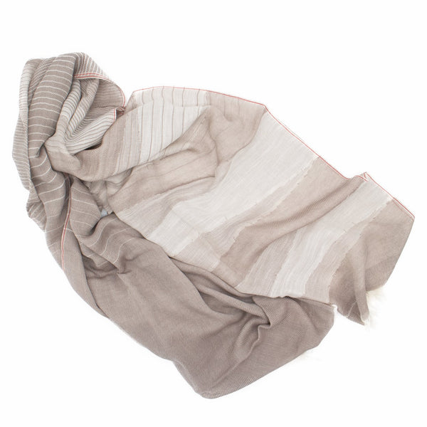 STANDARD / HANDMADE YARN COTTON SHAWL