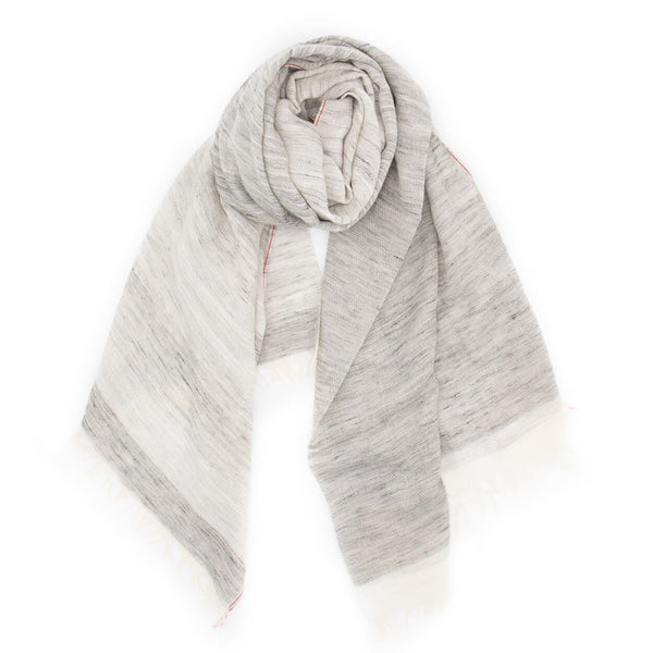 STANDARD / HANDMADE YARN COTTON SHAWL