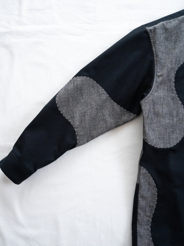 Handmade Sashiko Shirt with Wave Motif 007