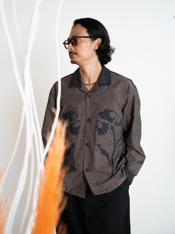 Hand-stitched Sashiko Shirt with Flower Motif No.032